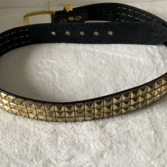 Gold Buckle studded punk rock metal belt - Picture 2 of 5